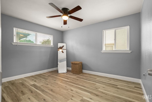 925 Yale Ave, Bakersfield, CA 93305 - empty room featuring light wood finished floors, ceiling fan, and baseboards