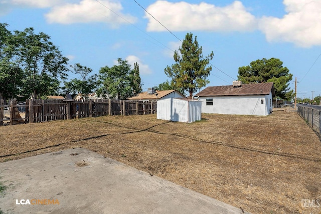 145 Kincaid St, Bakersfield, CA 93307 - fenced backyard with a shed