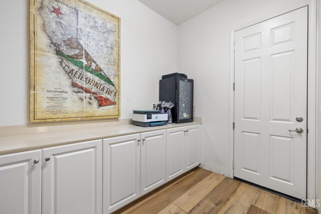 9700 Kingsport Pl, Bakersfield, CA 93306 - detailed view of wood finished floors
