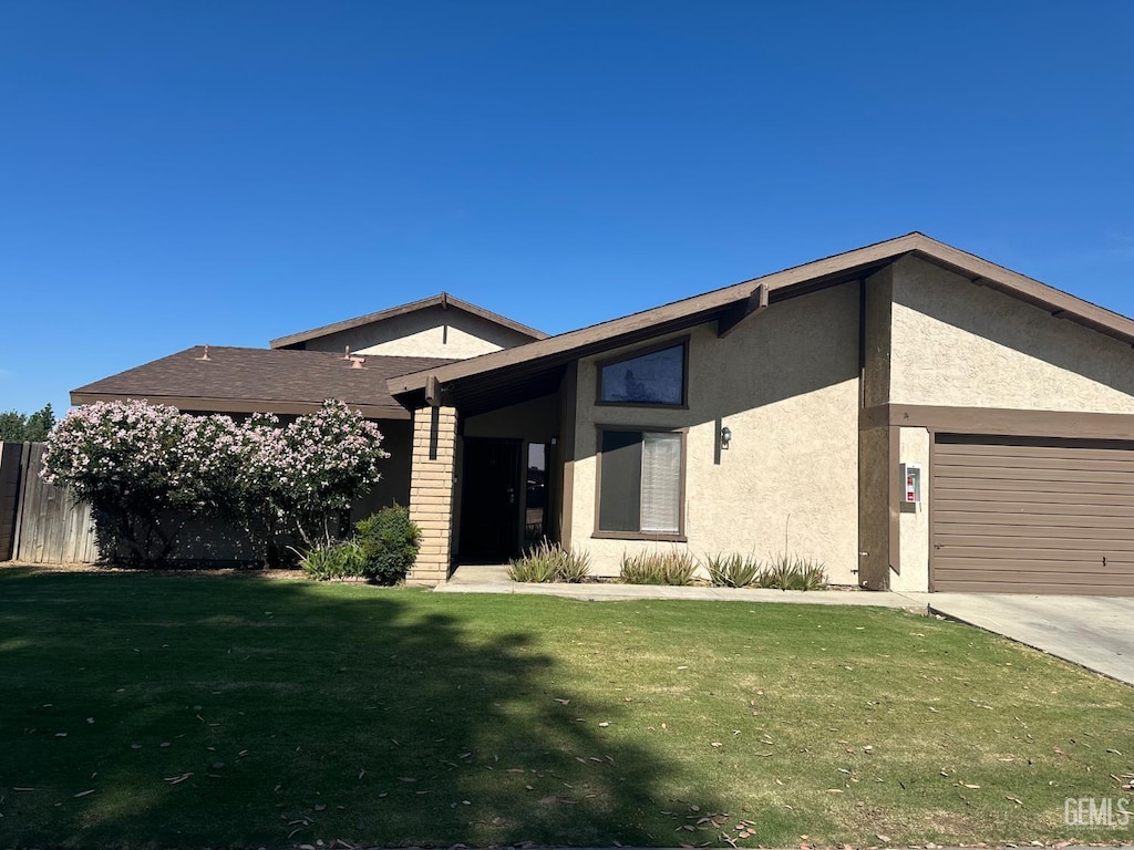 1040 Mcdonald Way, Bakersfield, CA 93309 - photo 1