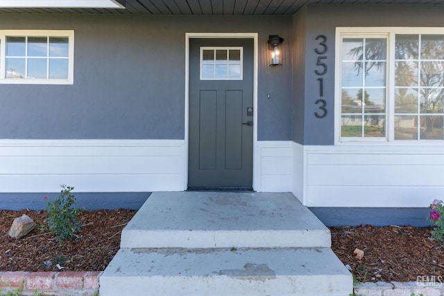 view of property entrance