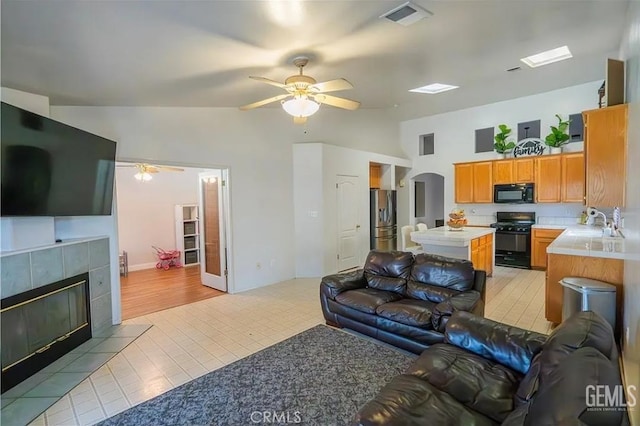 10606 Anacostia Way, Bakersfield, CA 93311 - photo 11