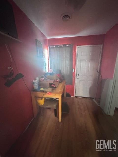 2414 Kentucky St, Bakersfield, CA 93306 - photo 4
