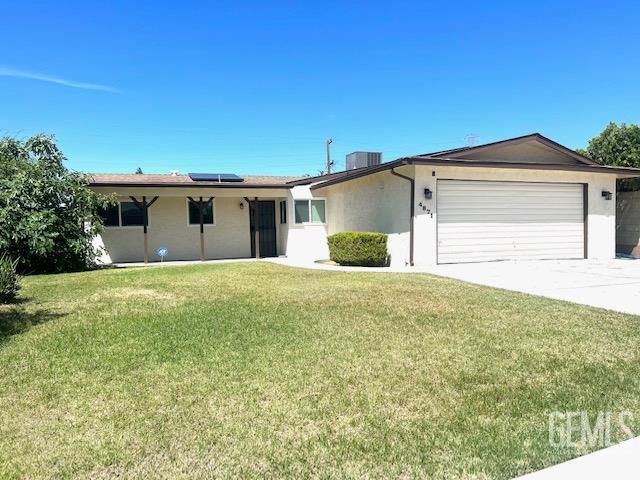 4871 Birdie Ln, Bakersfield, CA 93308 - photo 2