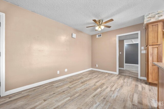 7800 Pembroke Ave, Bakersfield, CA 93308 - photo 25