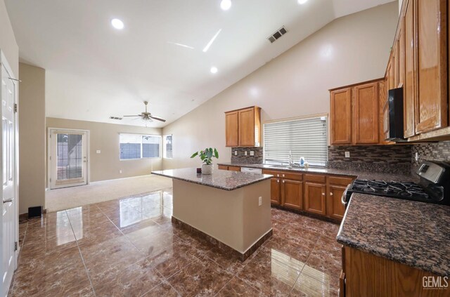 4918 Barley Ct, Bakersfield, CA 93313 - photo 9