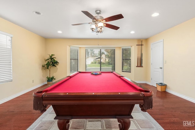 playroom featuring hardwood / wood-style flooring, ceiling fan, and pool table