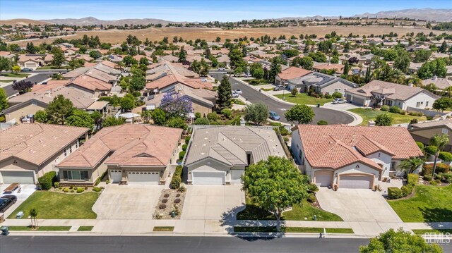 13802 Blossom Ridge Dr, Bakersfield, CA 93306 - photo 5