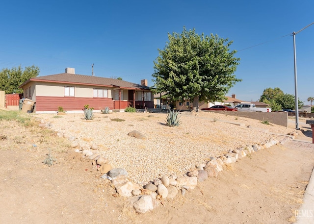 2209 Fairfax Rd, Bakersfield, CA 93306 - photo 1