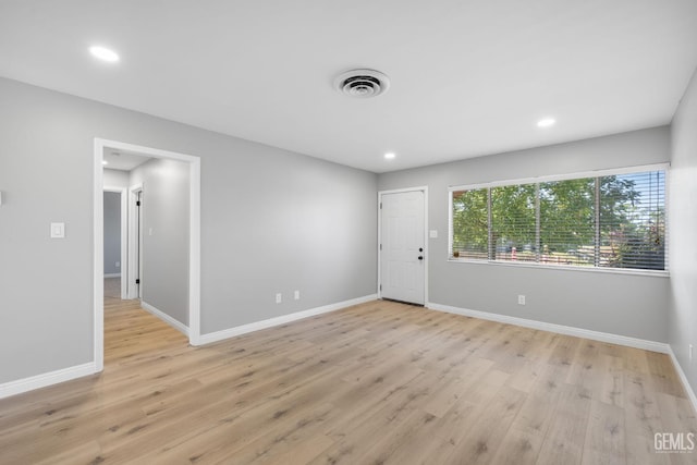 2848 Summit Cir, Bakersfield, CA 93306 - empty room with light wood-style flooring, recessed lighting, and baseboards
