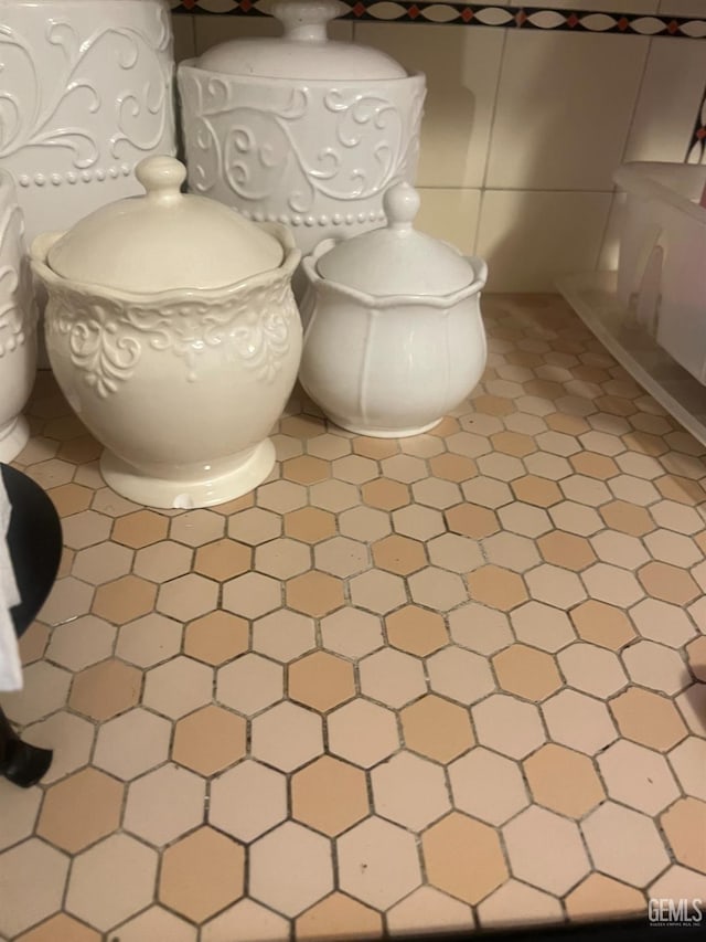 details with toilet