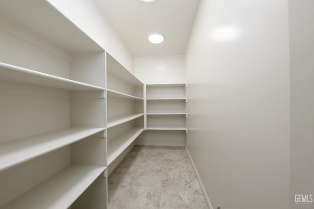 2624 Oakley St, Bakersfield, CA 93311 - view of storage area