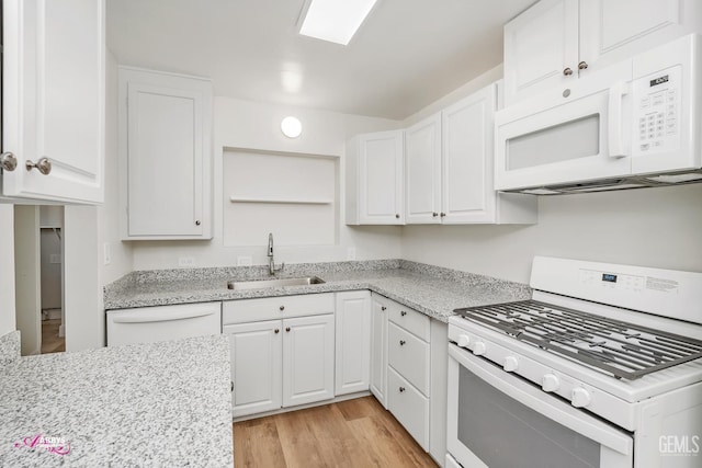 1600 Haldon St, Bakersfield, CA 93308 - photo 4