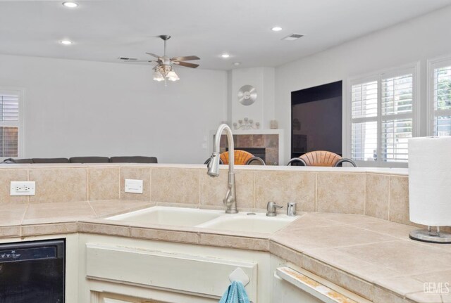 12607 Schooner Beach Dr, Bakersfield, CA 93311 - photo 11