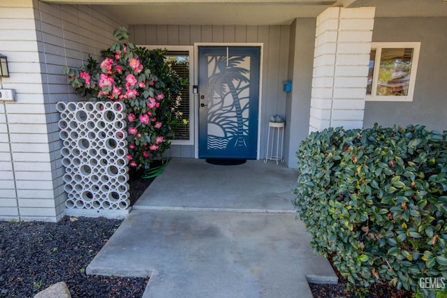 view of entrance to property