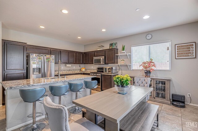 3647 Monument Hills Ave, Rosamond, CA 93560 - dining room featuring recessed lighting and baseboards