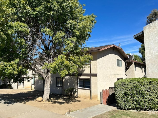 view of front of home featuring stucco siding