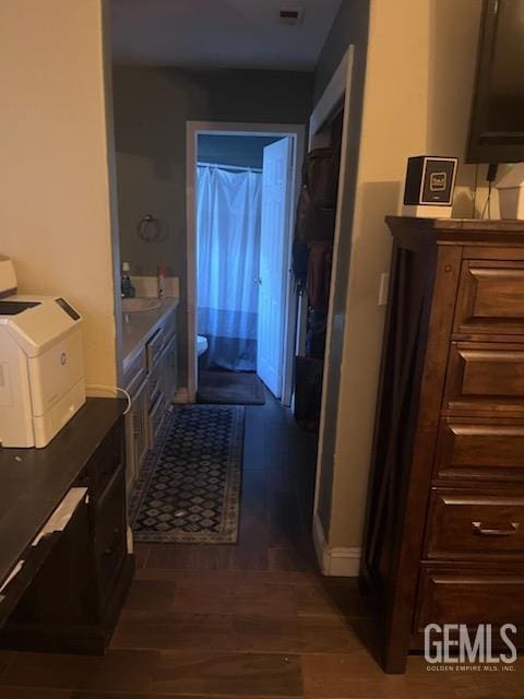 6009 Georgia Pine Way, Bakersfield, CA 93313 - full bathroom featuring wood finished floors