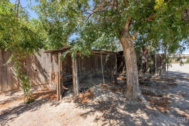 27564 Maple St, Taft, CA 93268 - photo 31