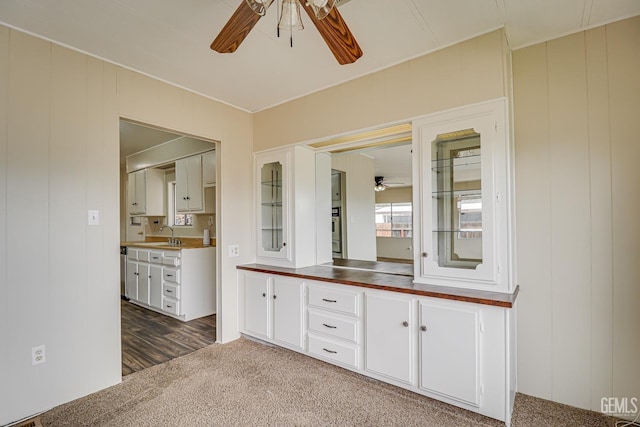 400 E Roberts Ln Unit 48, Bakersfield, CA 93308 - bathroom featuring a ceiling fan and vanity