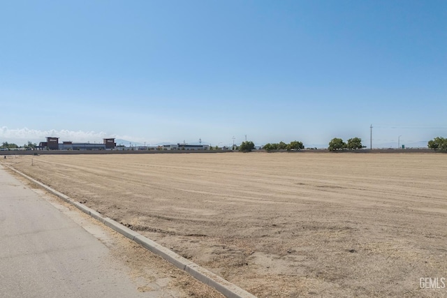 16459 Paraduxx Ct, Bakersfield, CA 93314 - photo 17