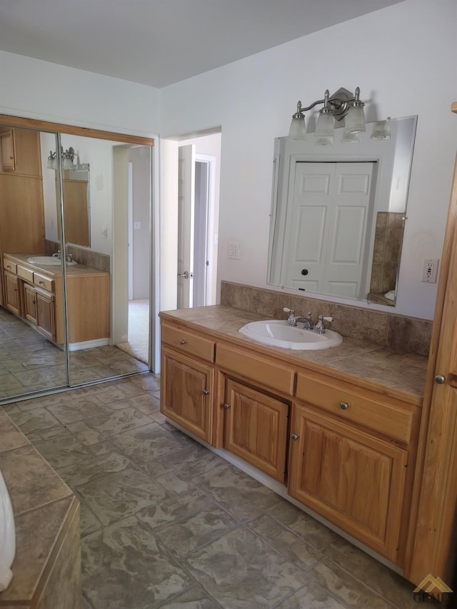 bathroom with vanity