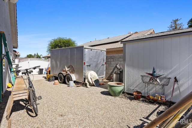 4504 Polo Club Dr, Bakersfield, CA 93312 - view of yard with a storage shed
