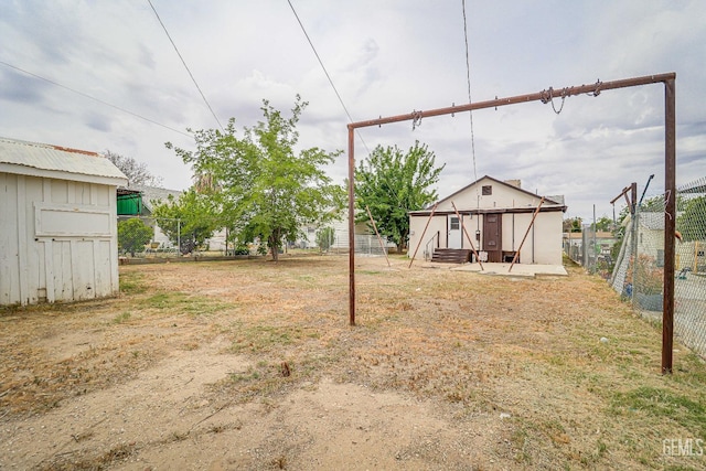 710 Fillmore St, Taft, CA 93268 - view of yard featuring fence and entry steps