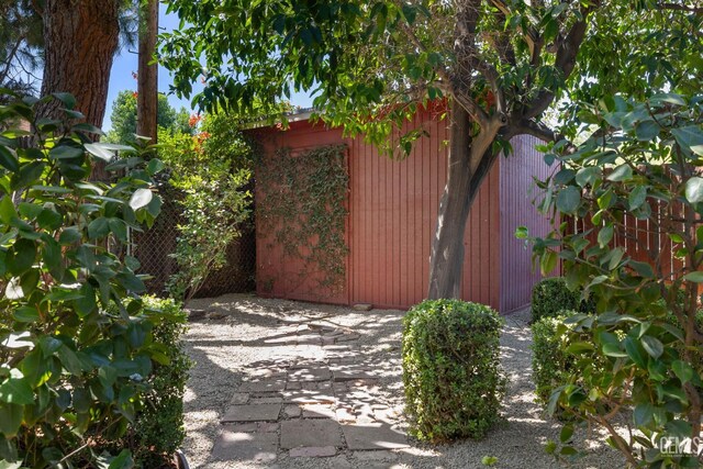 600 Jamaica Way, Bakersfield, CA 93309 - photo 57