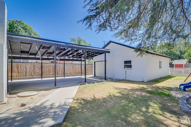 201 Cedar St, Bakersfield, CA 93304 - view of yard