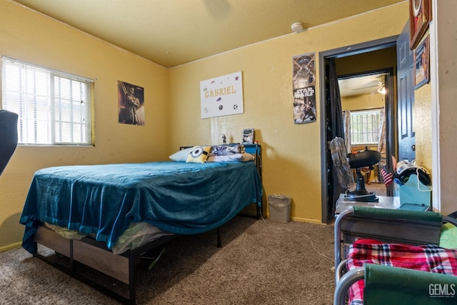 bedroom with carpet flooring