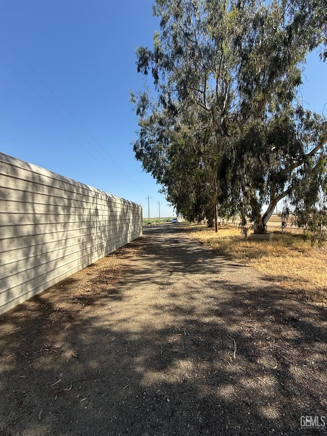 33391 7th Standard Rd, Bakersfield, CA 93314 - view of dirt / gravel road