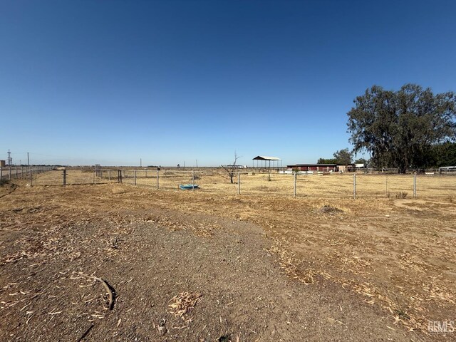 33391 7th Standard Rd, Bakersfield, CA 93314 - view of yard featuring a view of rural / pastoral area