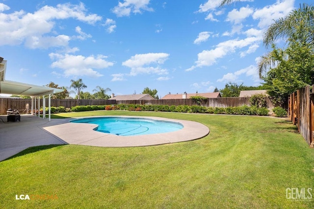 5605 Meadow Valley Ct, Bakersfield, CA 93312 - view of swimming pool with a patio