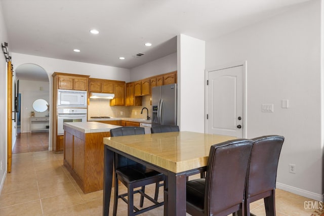 322 Villa Elegante Dr, Bakersfield, CA 93314 - photo 11