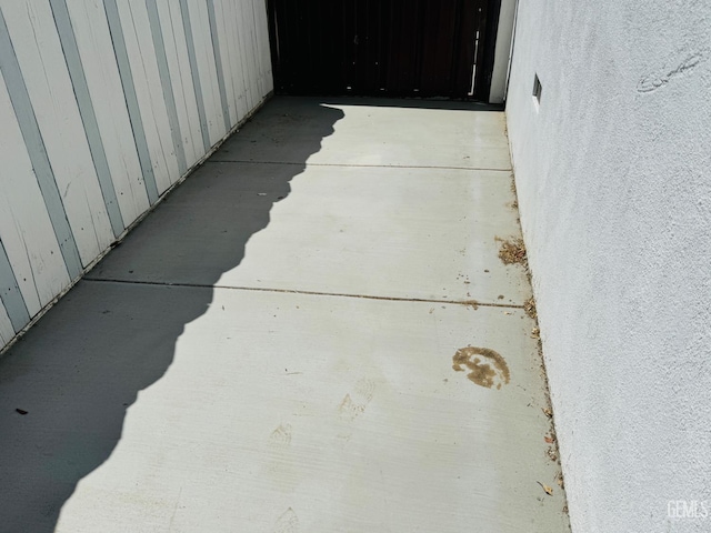 104 E Kern St, Taft, CA 93268 - exterior view