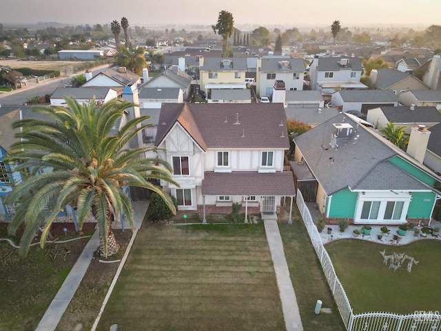 view of aerial view at dusk