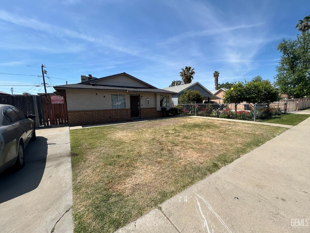 505 Washington Ave, Bakersfield, CA 93308 - photo 1