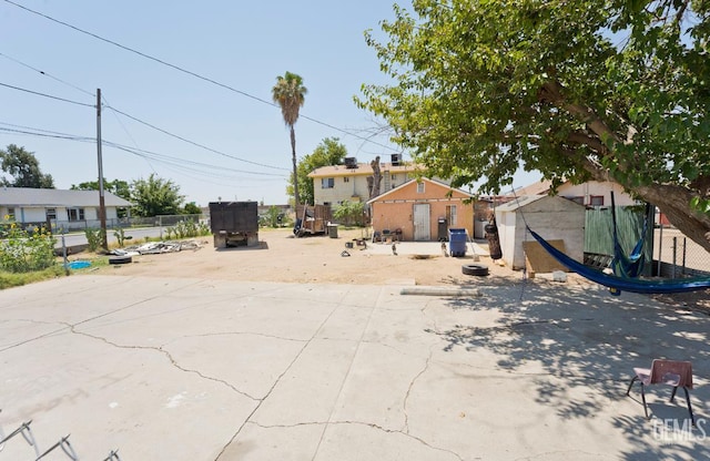 1528 Kentucky St, Bakersfield, CA 93305 - photo 9