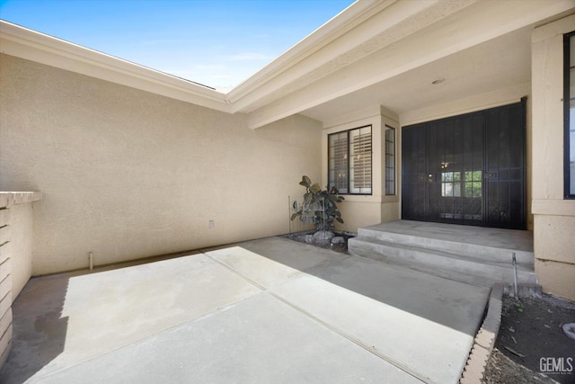 9408 Wandering Oak Dr, Bakersfield, CA 93311 - entrance to property with stucco siding