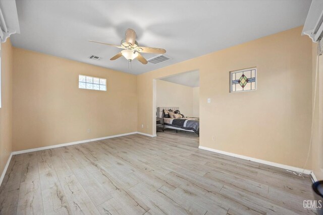 9408 Wandering Oak Dr, Bakersfield, CA 93311 - unfurnished room with ceiling fan, wood finished floors, and baseboards