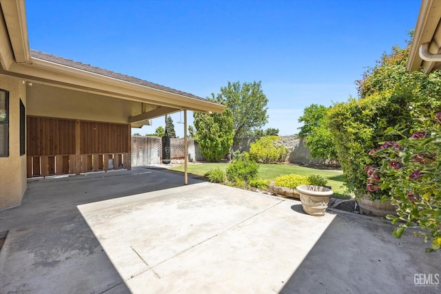 9408 Wandering Oak Dr, Bakersfield, CA 93311 - view of patio