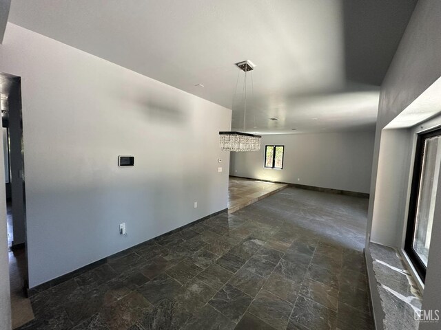 2513 W Moffitt Way, Bakersfield, CA 93309 - photo 5