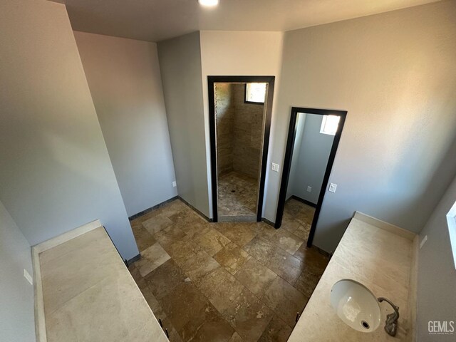 2513 W Moffitt Way, Bakersfield, CA 93309 - photo 29