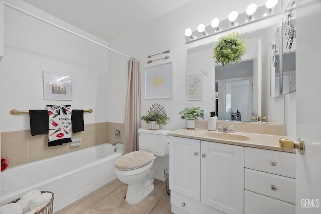 1112 Pebble Beach Dr, Bakersfield, CA 93309 - full bath featuring vanity and shower / bath combo