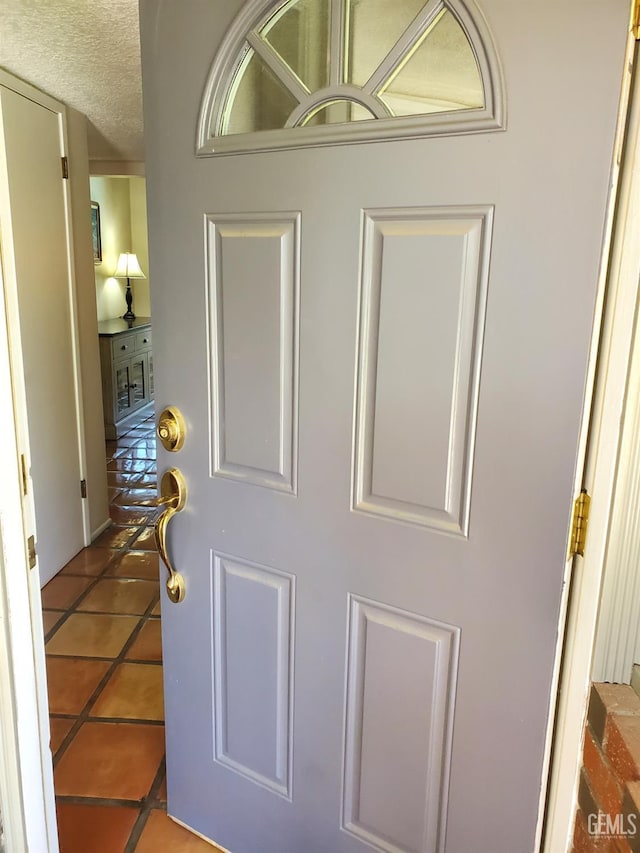 6333 Crestmore St, Bakersfield, CA 93308 - view of doorway to property