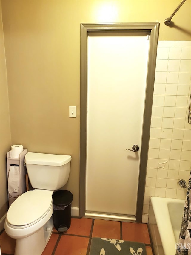 6333 Crestmore St, Bakersfield, CA 93308 - full bathroom featuring tile patterned flooring and toilet
