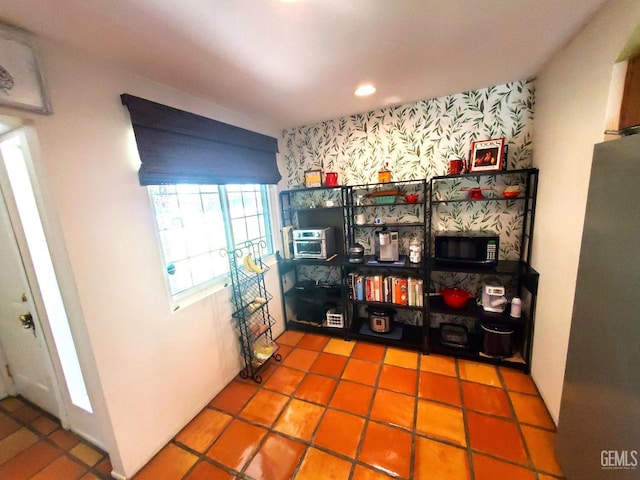 6333 Crestmore St, Bakersfield, CA 93308 - interior space