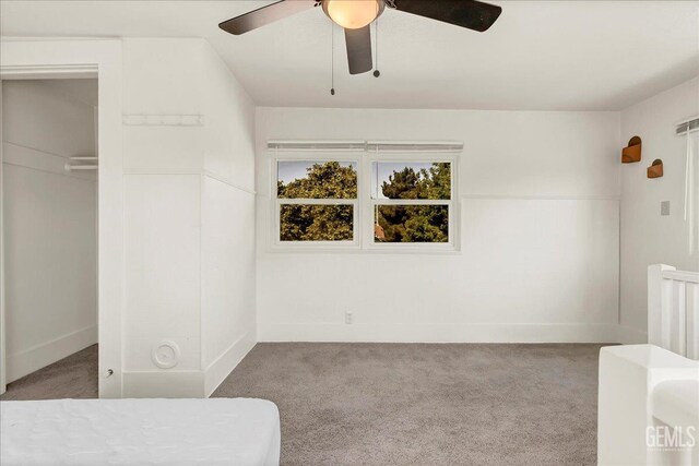 930 S Roosevelt Ave, Fresno, CA 93728 - bedroom featuring carpet floors, ceiling fan, baseboards, and a closet