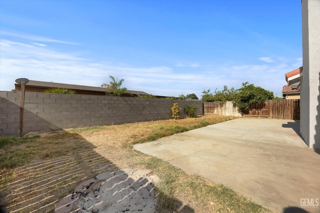 719 Baldwin Farms Dr, Bakersfield, CA 93307 - photo 31
